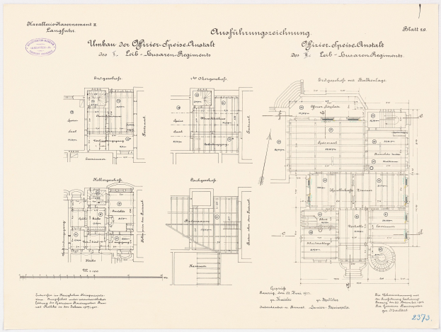 Ein detaillierter architektonischer Grundriss des ehemaligen Bundeskanzleramts in der Bundesrepublik Deutschland, mit Zeichnungen und Text.