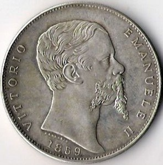 Eine Silbermünze aus Italien im Jahr 1859, die den Kopf eines bärtigen Mannes zeigt, mit der Aufschrift "Vittorio Emanuele II" auf einem weißen Hintergrund.