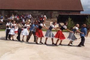 Alles über den größten Open-Air-Ball in Bayern in Fürth - Wir verlosen 3x2 Tickets für den Summer Night Ball 2026