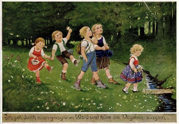 Kinder spielen in einem Park mit grünem Gras, Blumen und Bäumen, mit dekorativem Text unten.