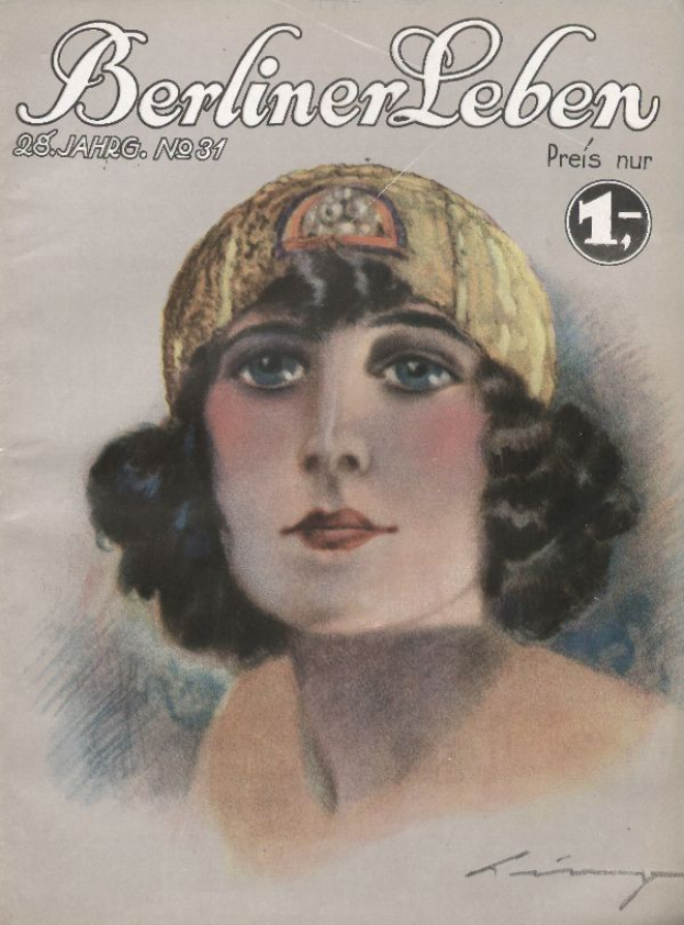 Eine Frau mit sanftem Gesichtsausdruck, die ein weißes Kleid und einen gemusterten Schal trägt, schaut zur Seite auf dem Cover einer Zeitschrift mit der Aufschrift "Berliner Leben Nr. 31", vor einem hellblauen Hintergrund.