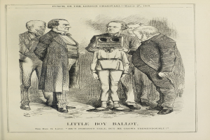 Eine Zeichnung eines kleinen Jungen, der eine Kamera hält und von einer Gruppe Menschen umgeben ist, mit dem Text "Kleiner Jungen Wahlzettel" unten.